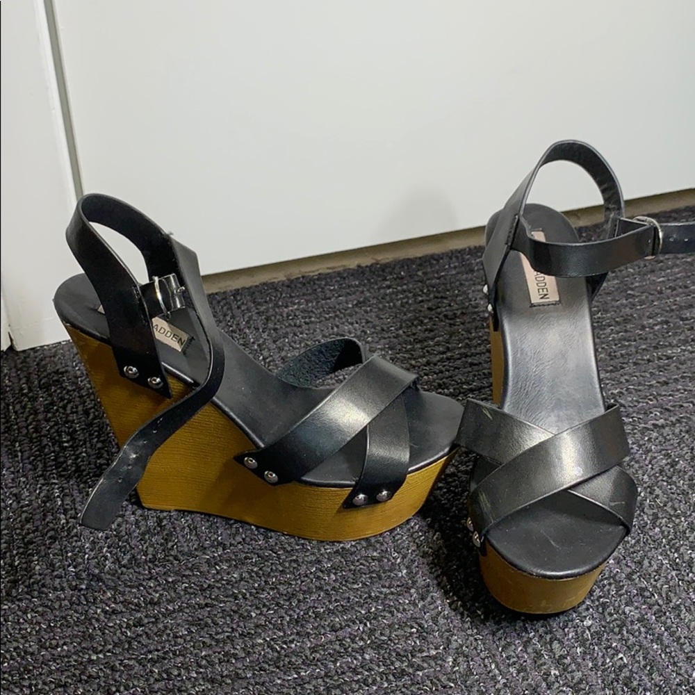 Steve Madden wedges